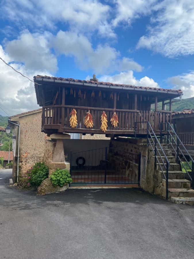 La Pedrosa Villa Fontanina Luaran gambar